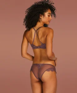 Online Brazilian Hannako Vrouwen Brazilians & V-Shapes