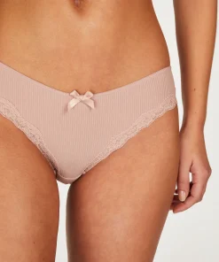 Sale Brazilian Lola Vrouwen Brazilians & V-Shapes