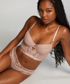 Cheap Brazilian Malika Vrouwen Brazilians & V-Shapes