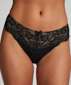 Cheap Brazilian Mavis Vrouwen Brazilians & V-Shapes